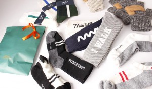 ★Christmas Gift→ ” Globe × Socks ” ★